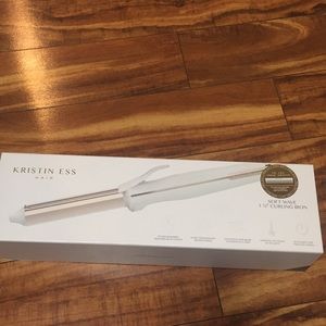 Kristen Ess curling iron